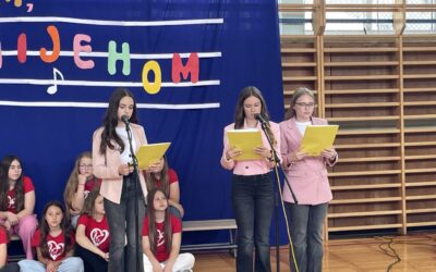 Dan škole  – Glasom, stihom, pjesmom i osmijehom